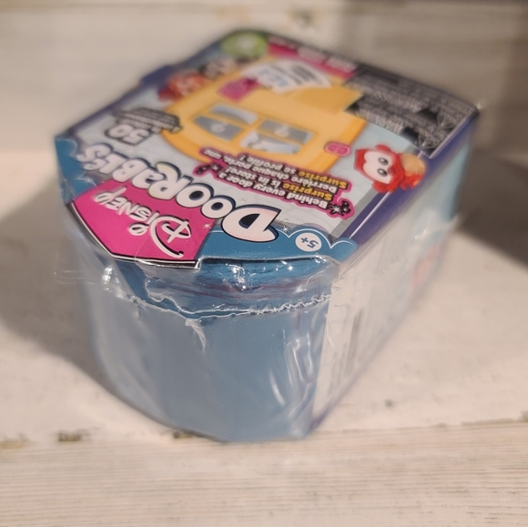 ⭐️ Disney Doorables Mini Peek Mystery Figure Series 9! * Read Details - Picture 11 of 16